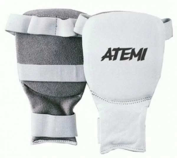 Реальное фото Перчатки Atemi для карате кожа белые PKP-453 от магазина СпортСЕ