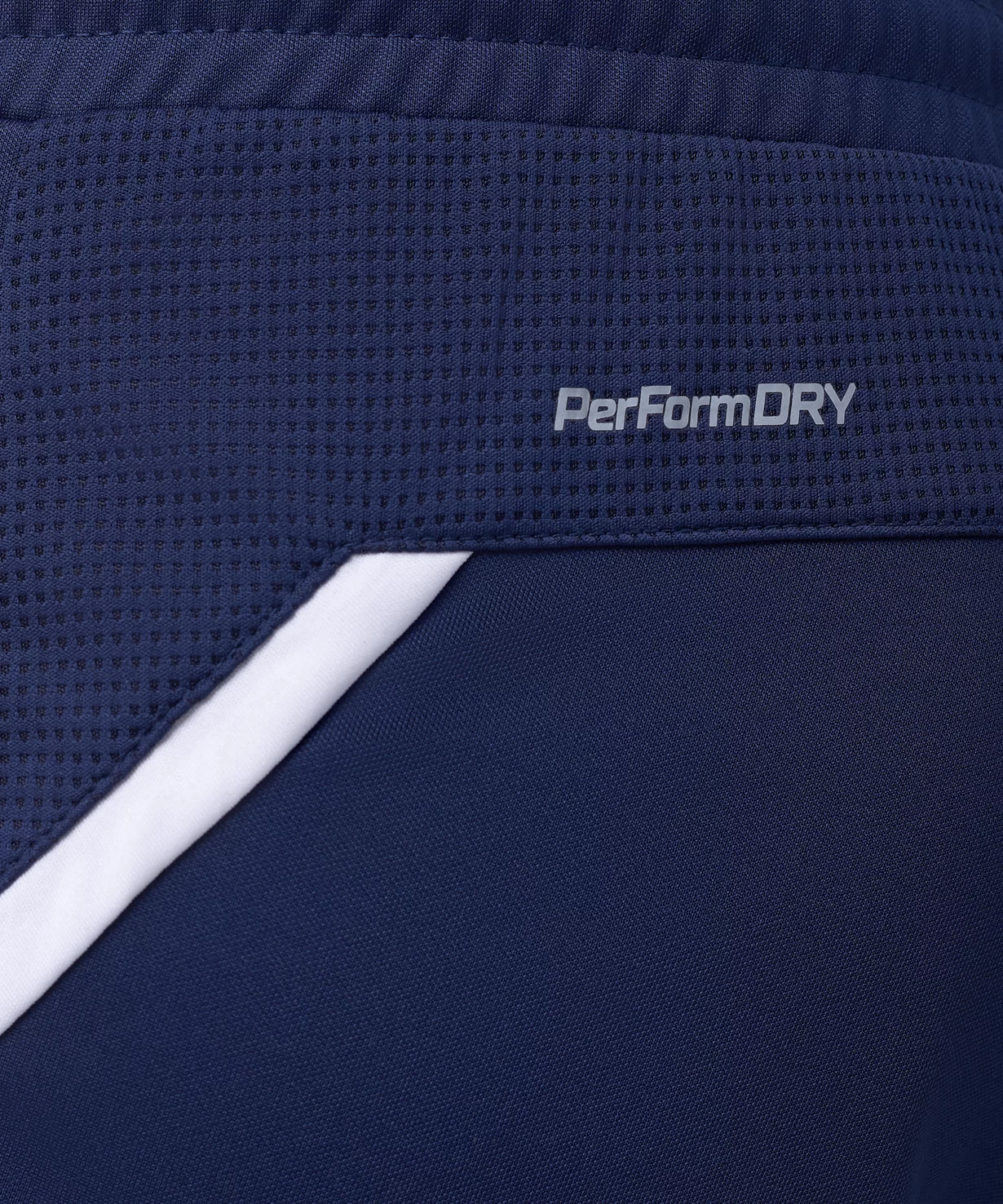 Реальное фото Брюки тренировочные DIVISION PerFormDRY Pro Training Pants, темно-синий от магазина СпортСЕ